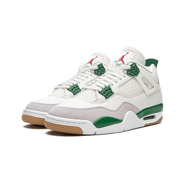Tênis Nike Air Jordan 4 Retrô SB Pine Green - DR5415-103