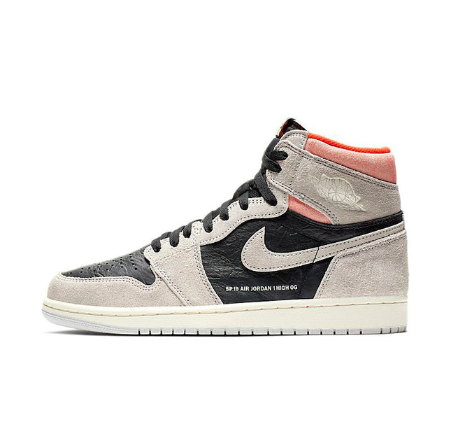 Tênis Nike Air Jordan 1 Retrô High OG Neutral Sneakers Grey - 555088-018